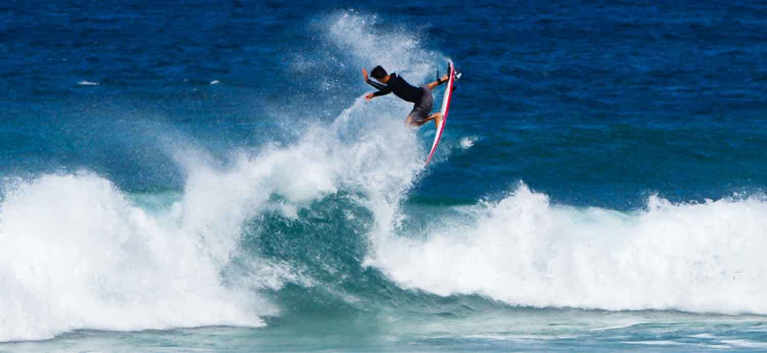 2025年U18日本代表として世界へ挑むアマチュアサーファー、足立海世（あだち かいせい）選手