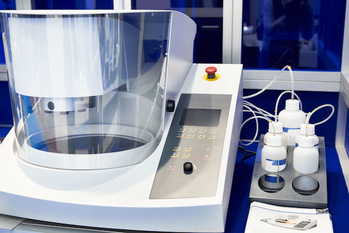 研磨機とスラリー