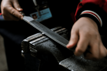 技能五輪・やすり研磨