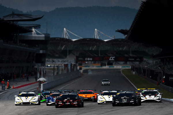 レース初日